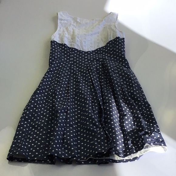 Nine West women’s knee length dress blue/white size 6 pit 14.5” length 35” - Picture 3 of 3